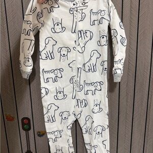 ❤️ BUNDLE 4/$20 Onesies Footies